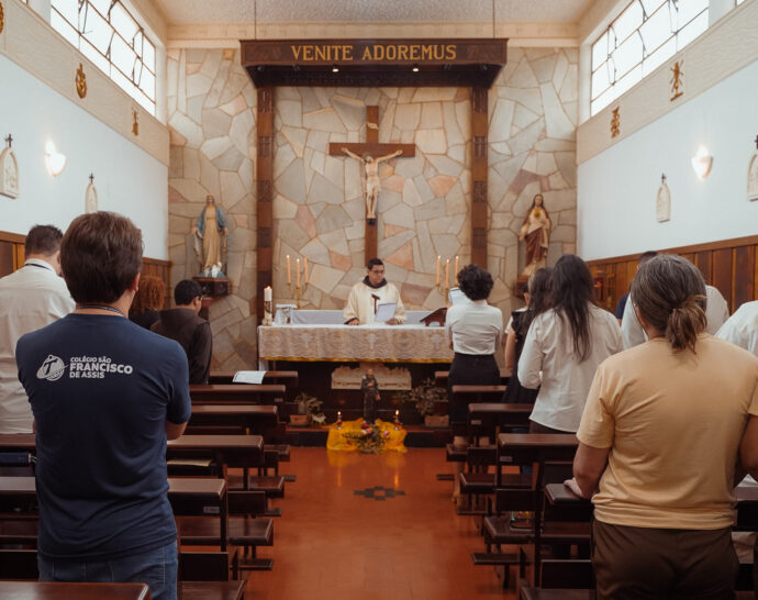 Colaboradores em Celebração: Missa Especial em Homenagem a São Francisco de Assis em Anápolis