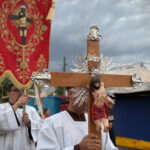 Romaria do Senhor do Bonfim reúne peregrinos em Araguacema e segue até 15 de agosto