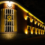 Convento São Francisco recebe iluminação amarela em defesa e valorização da vida