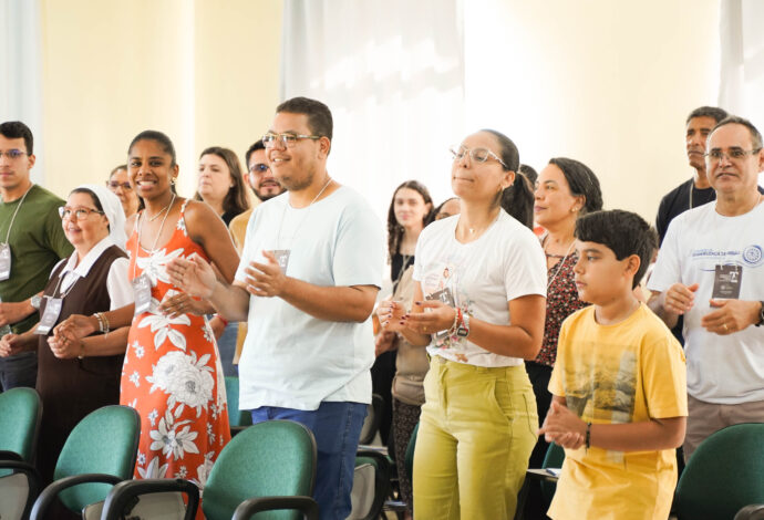 Província inicia Congresso de Evangelização e Missão com reflexão sobre fraternidade e minoridade no coração do Brasil