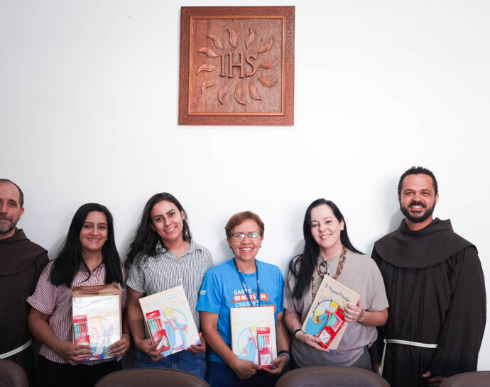Sede Provincial homenageia secretárias pelo trabalho e dedicação cotidiana