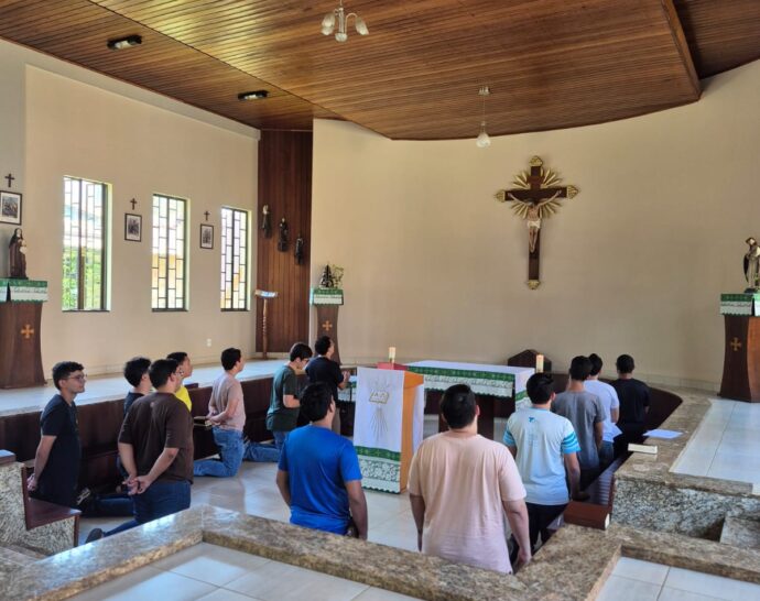 Jovens participam de Convivência Vocacional e experimentam a vida fraterna no Postulantado em Anápolis